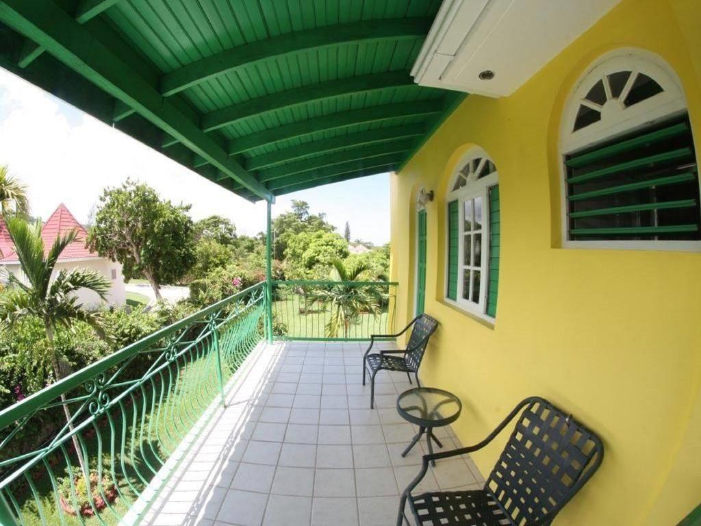 Villa Sonate รันอเวย์เบย์ ภายนอก รูปภาพ