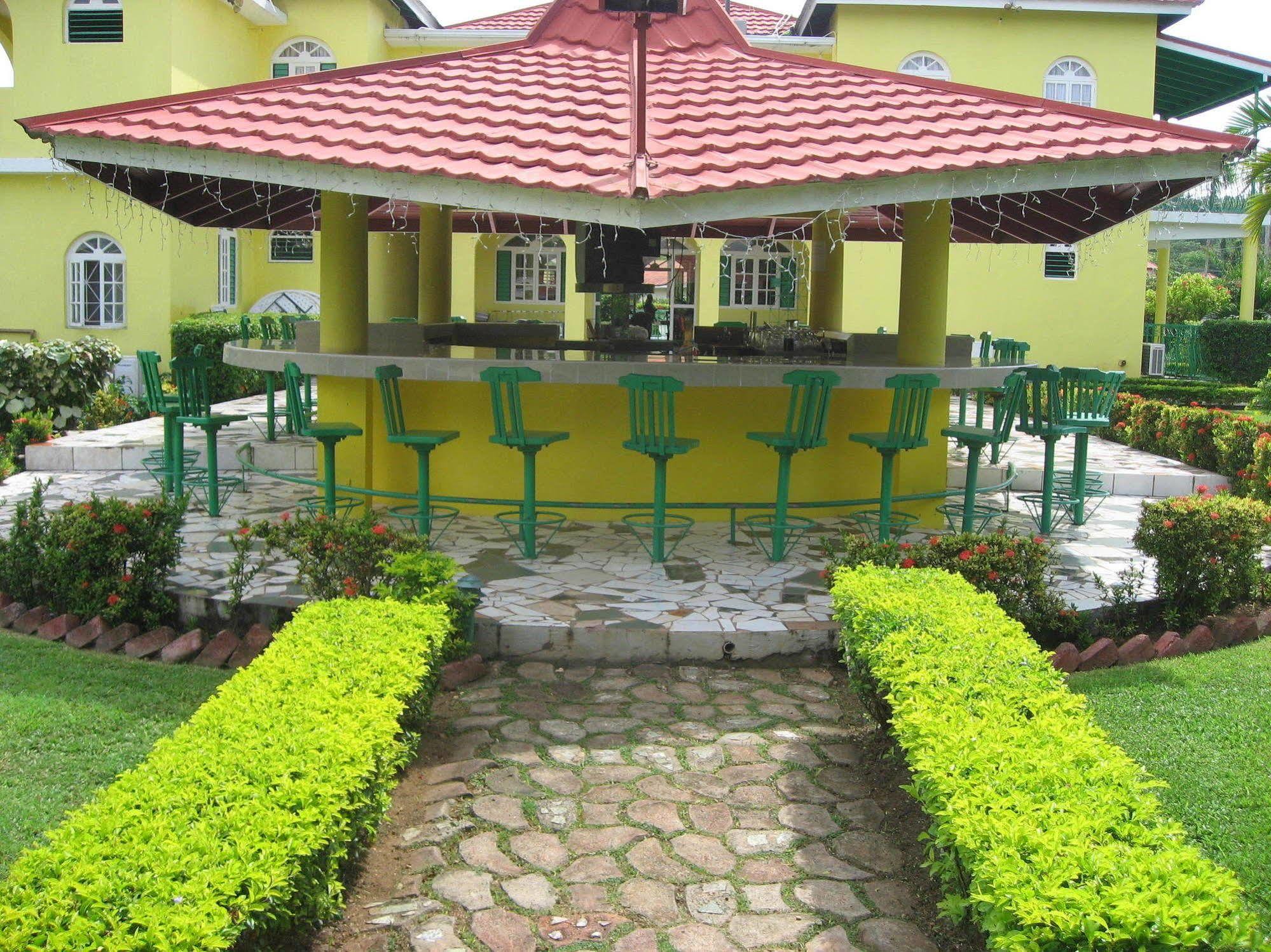 Villa Sonate รันอเวย์เบย์ ภายนอก รูปภาพ