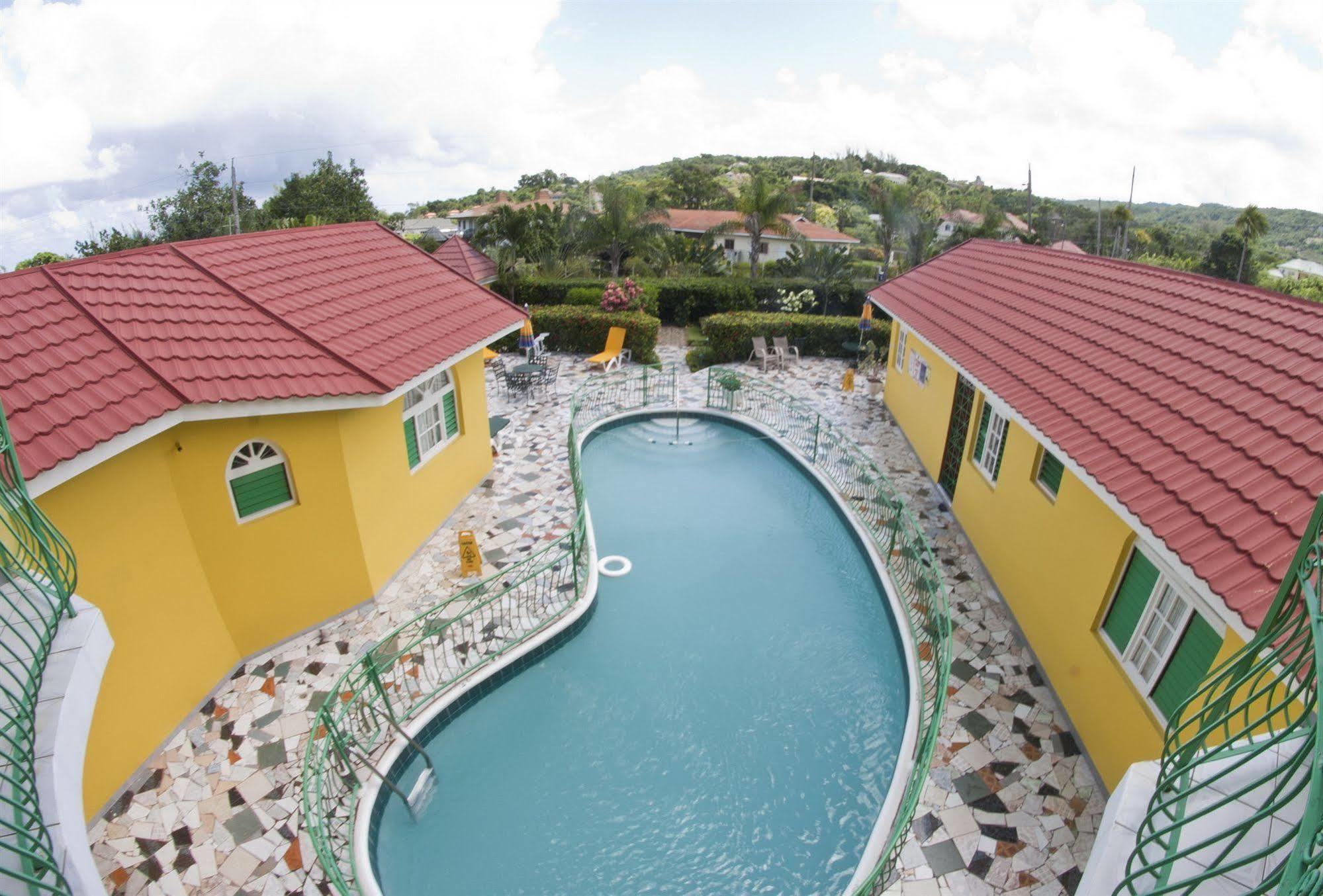 Villa Sonate รันอเวย์เบย์ ภายนอก รูปภาพ