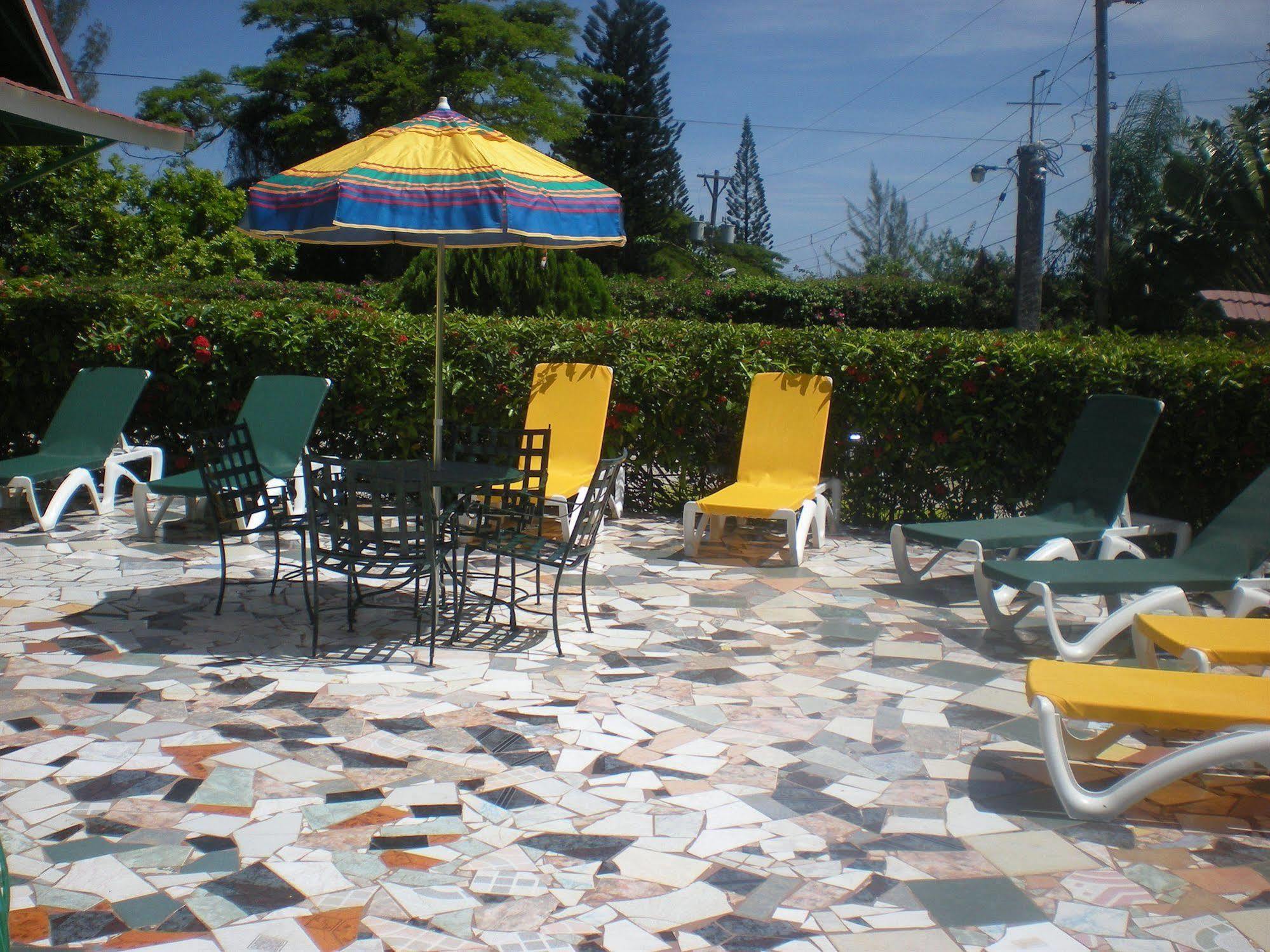 Villa Sonate รันอเวย์เบย์ ภายนอก รูปภาพ